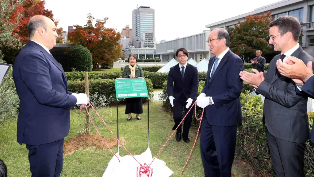 Hiroshima Receives Olive Tree from Italy as Symbol of Peace on 80th Anniversary